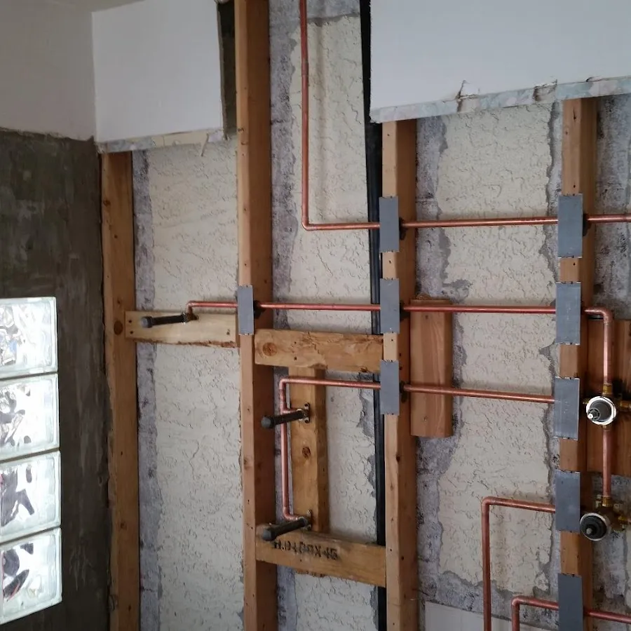 Copper pipe installation for Repiping in Reynolds